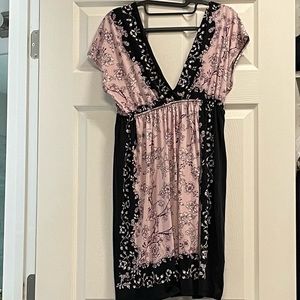Kiwi dress size M